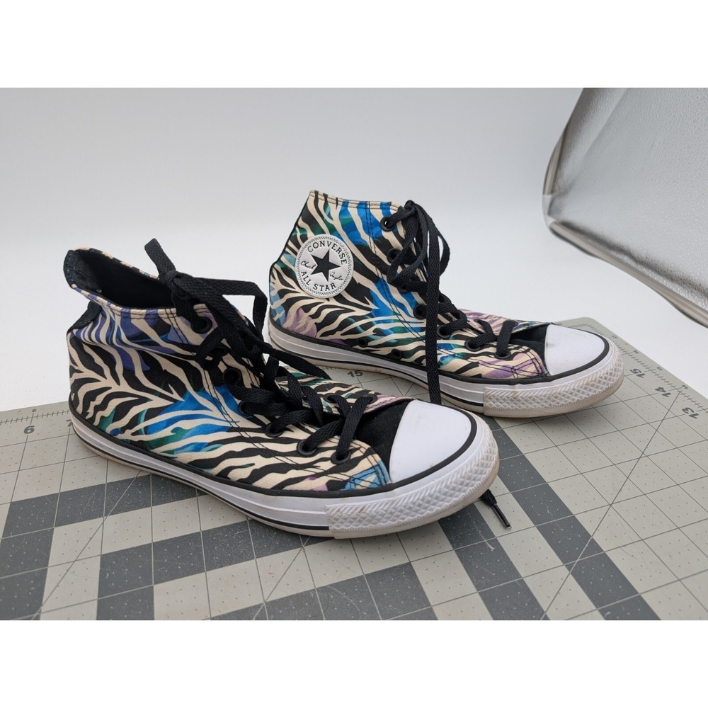 Converse All Star Womens Sneakers Size 8 Colorful Zebra - Picture 2 of 7
